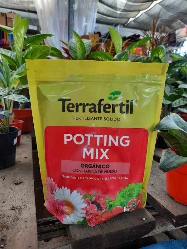 1Kg. Potting Mix