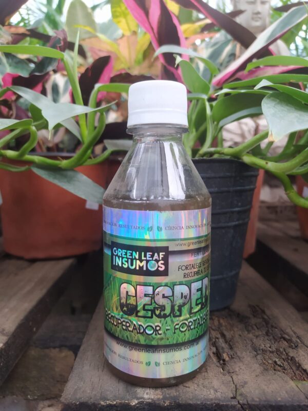 Green Leaf Fertilizante para Cesped 250cc