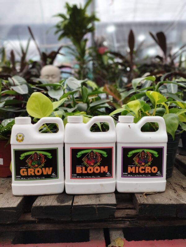 Advanced Tripack Nutrients Bases Grow Micro Bloom 500 Ml